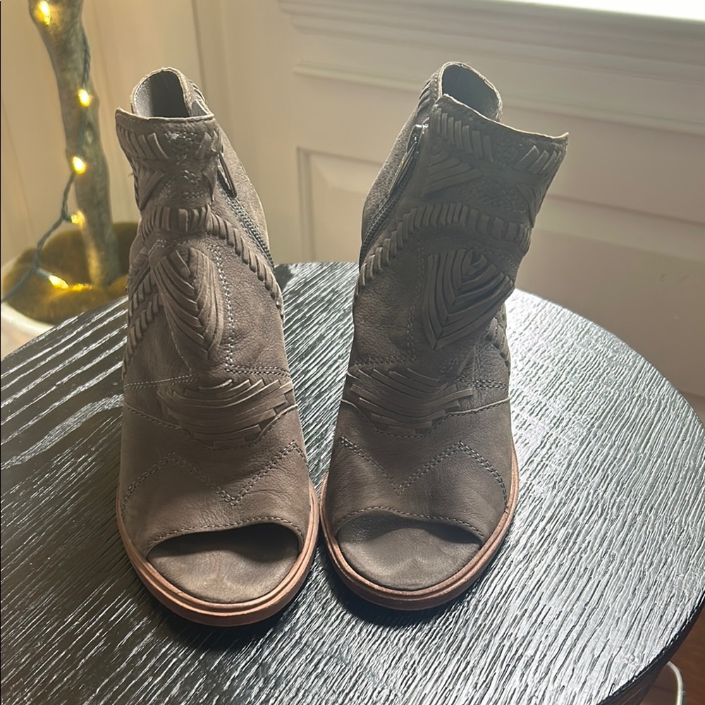 Vince Camuto Gray Ankle Booties with Chunky Heel
